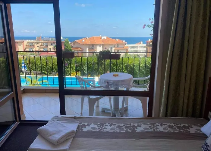 Vega Апартхотел